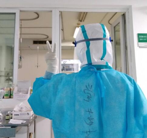 ����ǰ�ߡ����� ��Ϊ���ء��󡱡����¾�Ư������������������ͬ��